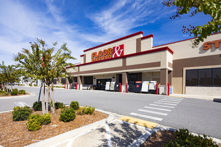 2905-2915 N Dale Mabry Hwy, Tampa, FL for sale - Building Photo - Image 2 of 11