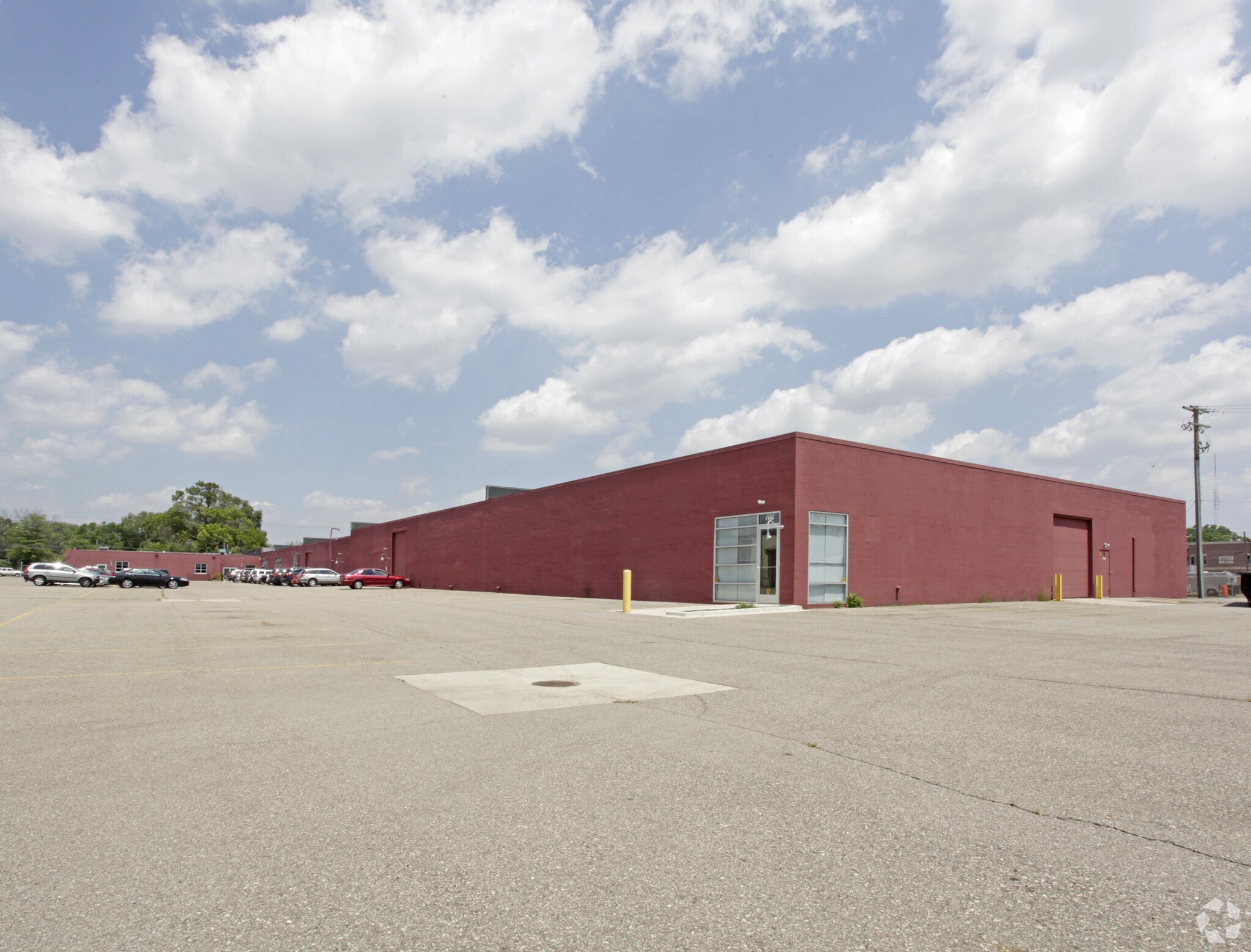 12001264 Woodward Hts, Ferndale, MI 48220 Office for Lease