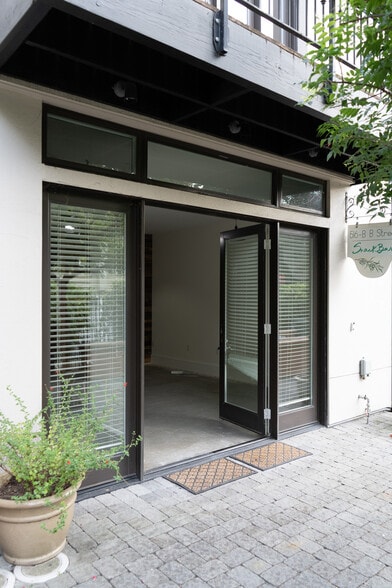 514-516 B St, Santa Rosa, CA for lease - Building Photo - Image 3 of 23