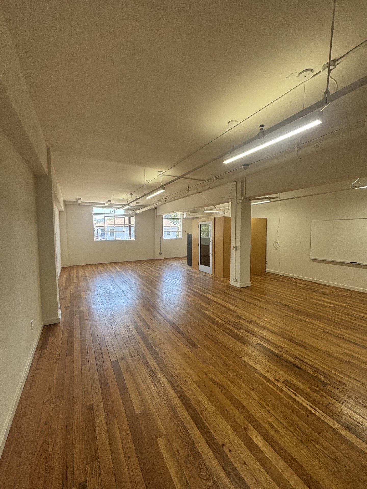 4920 Telegraph Ave, Oakland, CA for lease Interior Photo- Image 1 of 5