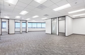 1701 Directors Blvd, Austin, TX for lease Interior Photo- Image 2 of 10