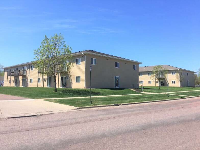 2801 E Madison St, Sioux Falls, SD for sale - Primary Photo - Image 1 of 1