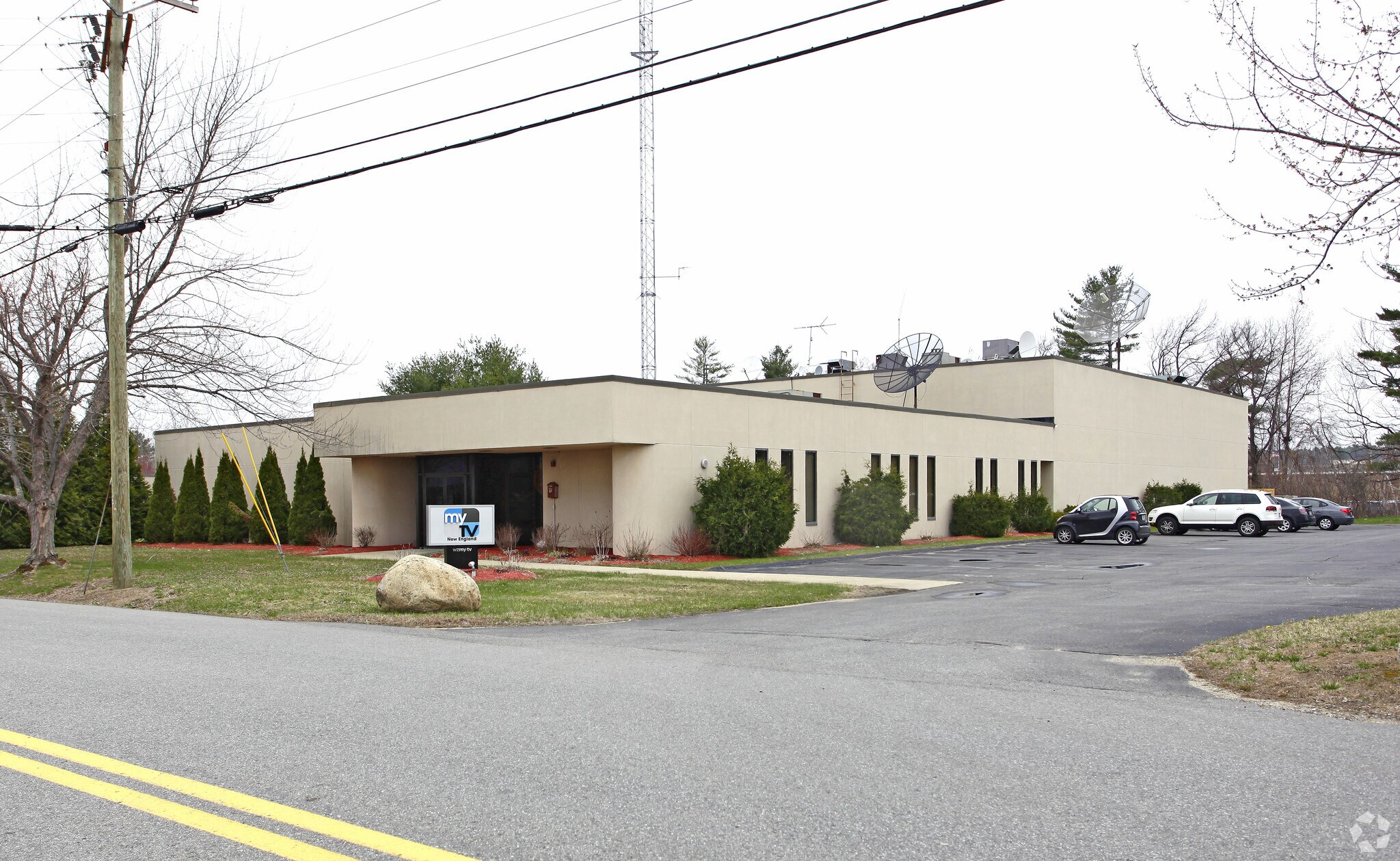 11 A St, Derry, NH for sale Primary Photo- Image 1 of 1