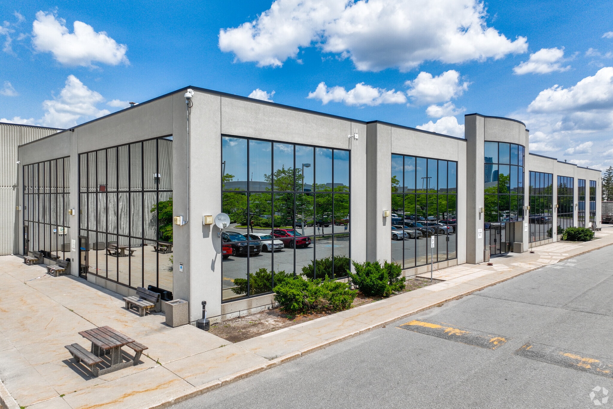 336 Courtland Ave, Vaughan, ON for sale Building Photo- Image 1 of 1