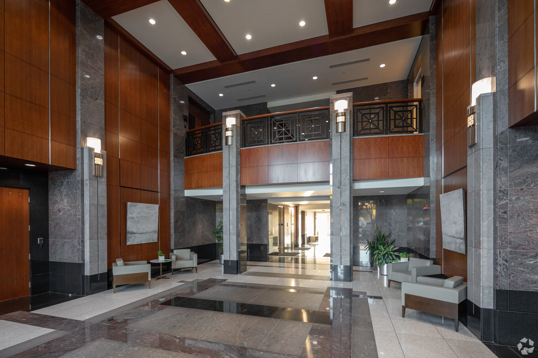 830 Crescent Centre Dr, Franklin, TN for sale Lobby- Image 1 of 1