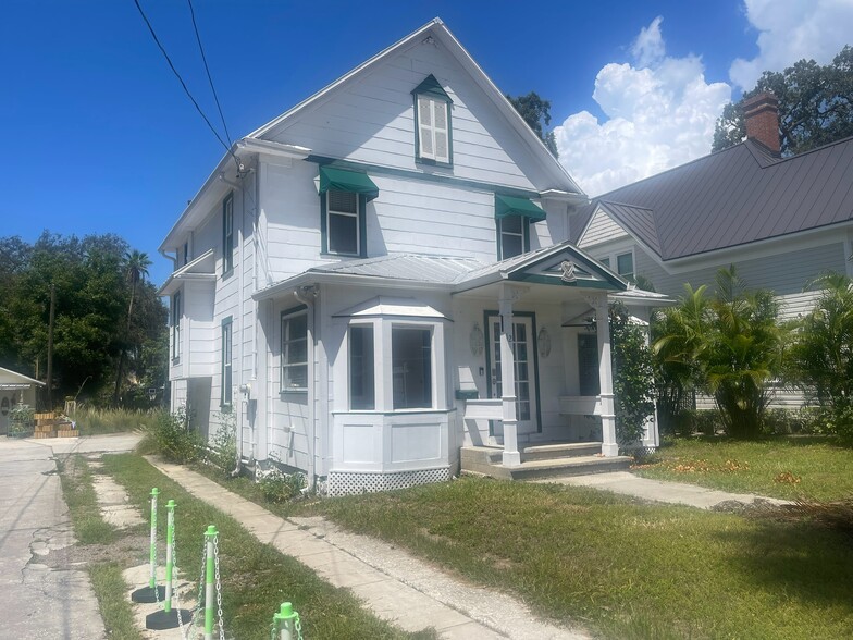 12 W Orange St, Tarpon Springs, FL for lease - Building Photo - Image 1 of 25