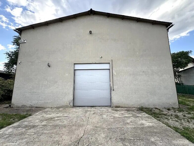 Flex in Villeurbanne for lease - Building Photo - Image 1 of 19