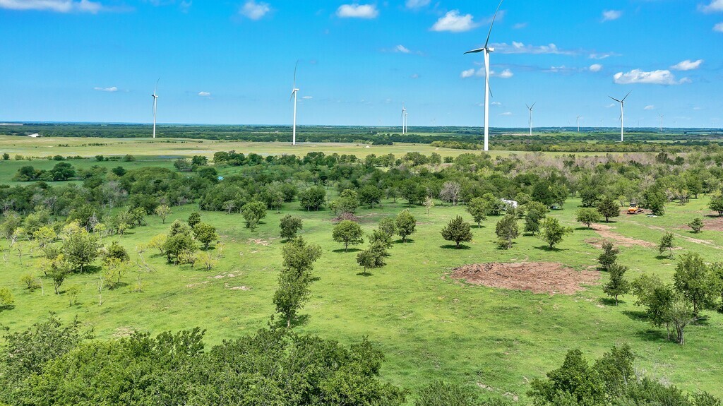 1405 Lcr 112, Axtell, TX for sale Primary Photo- Image 1 of 1