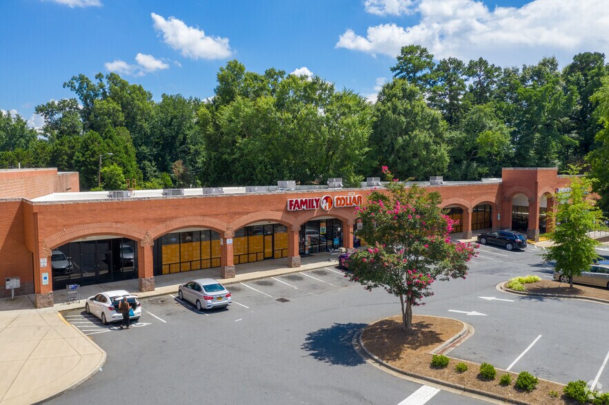 8100-8112 Idlewild Rd, Charlotte, NC 28227 | LoopNet