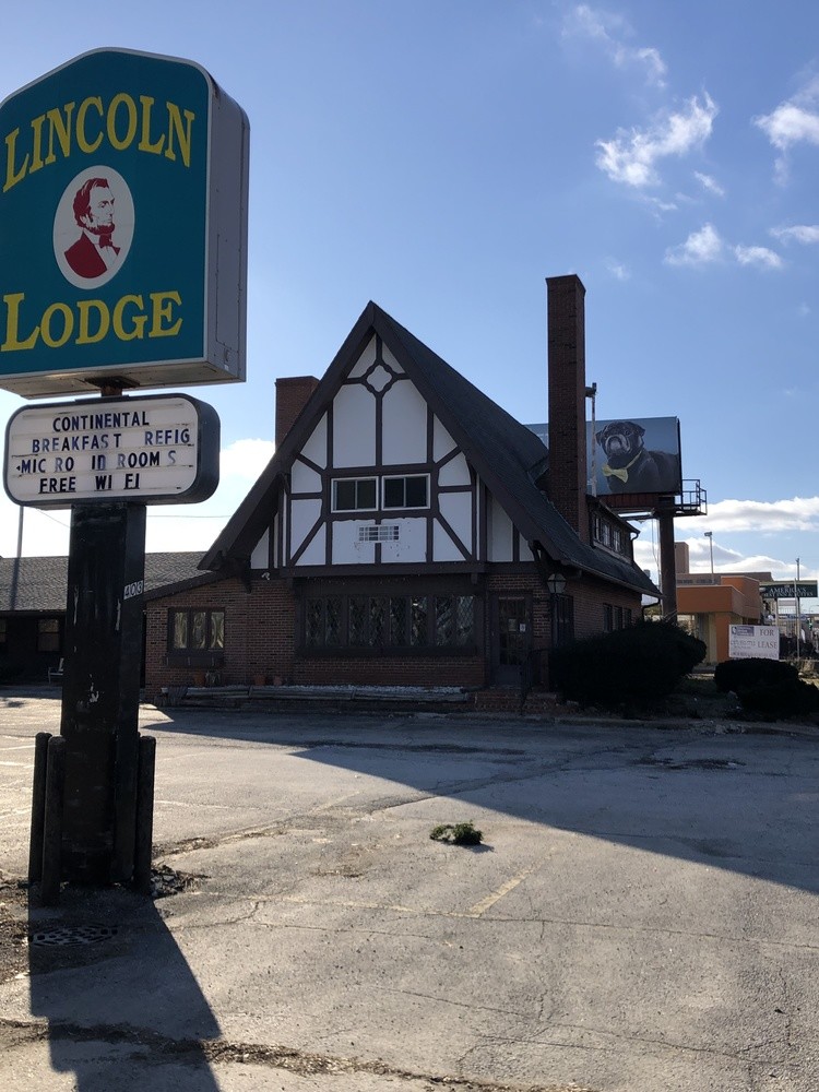 403 W University Ave, URBANA, IL for sale Primary Photo- Image 1 of 1