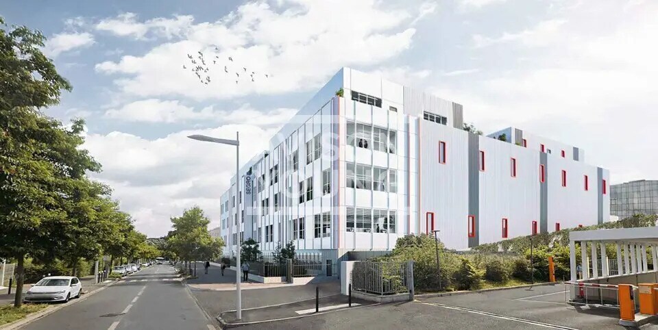 Flex in Nanterre for lease - Building Photo - Image 2 of 3