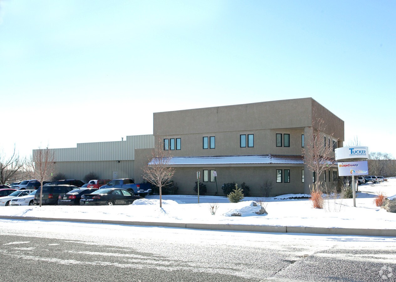 2865 Janitell Rd, Colorado Springs, CO 80906