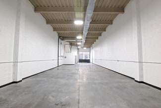 More details for 1831 42nd St, Astoria, NY - Office, Flex for Lease