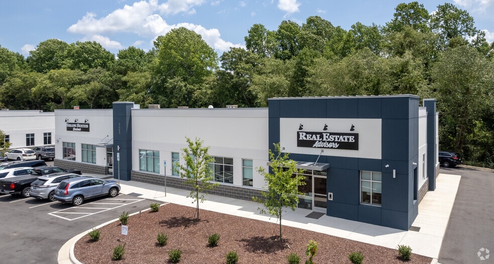 121 Commerce, Garner, NC for sale - Primary Photo - Image 1 of 1