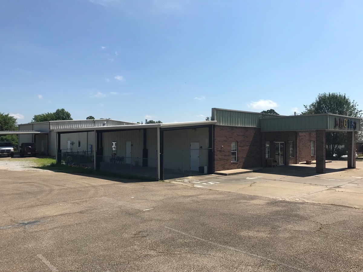 2224 W Jackson St, Tupelo, MS 38801 | LoopNet