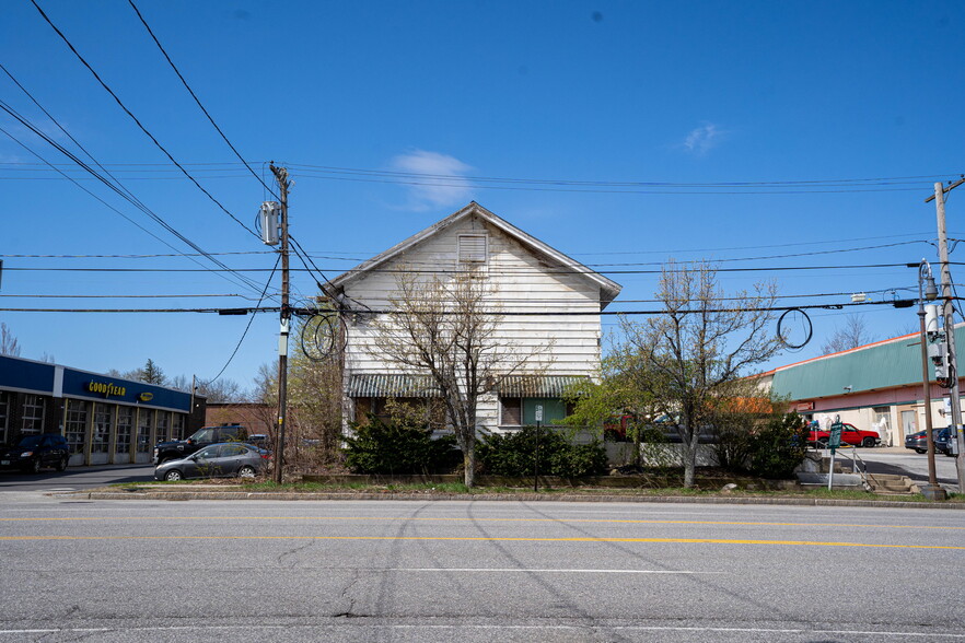 82 S Main St, Concord, NH for sale - Building Photo - Image 2 of 16