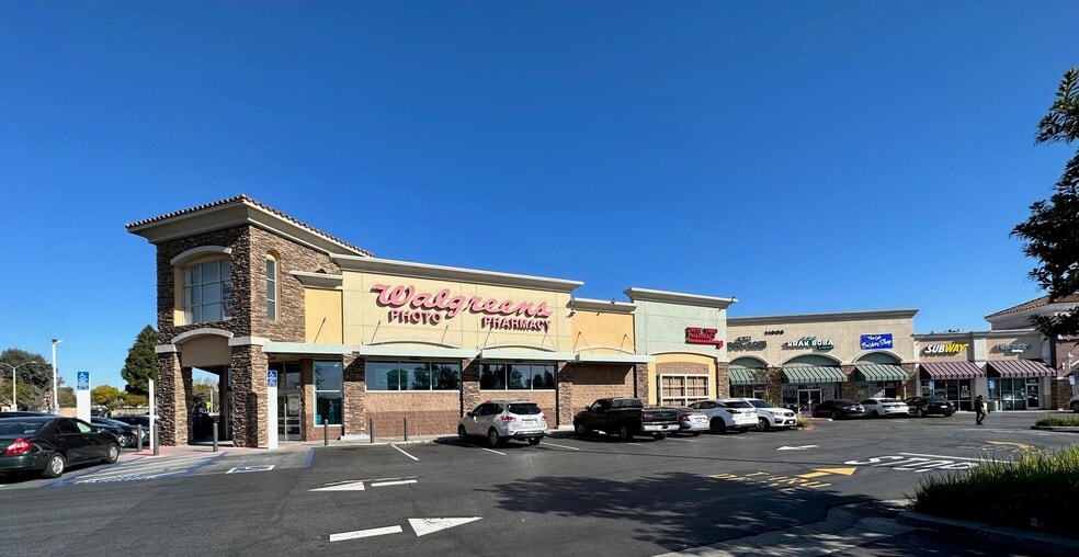 NE Firestone Blvd, Norwalk, CA for lease - Building Photo - Image 1 of 5