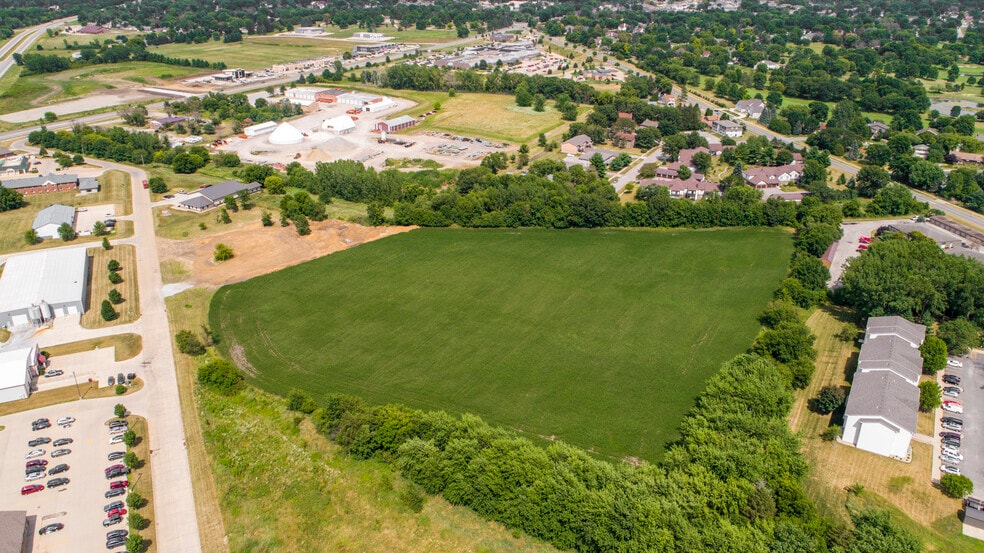 4 Customizable Marnie Ave. Commercial Lots, Waterloo, IA for sale - Building Photo - Image 2 of 4
