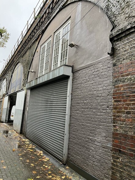 Kingsdown Close, London for sale - Primary Photo - Image 1 of 1