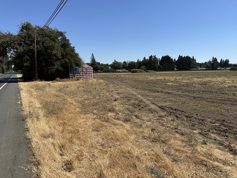 2366 Rockville Rd, Fairfield, CA for lease - Primary Photo - Image 2 of 7