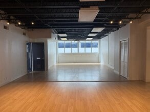 299 Alhambra Cir, Coral Gables, FL for lease Interior Photo- Image 1 of 3