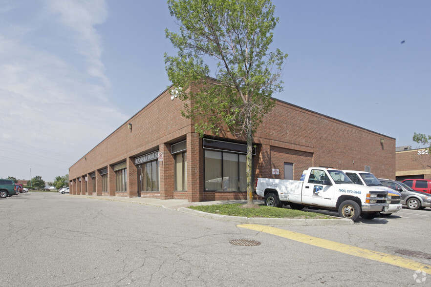 335 Admiral Blvd, Mississauga, ON for lease - Building Photo - Image 3 of 25