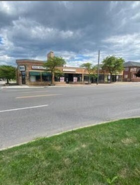 5325-5335 Ridge Rd, Cleveland, OH for lease - Building Photo - Image 2 of 10