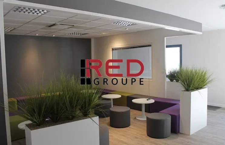 Location Entrepôt 1 415 m² - Photo 1
