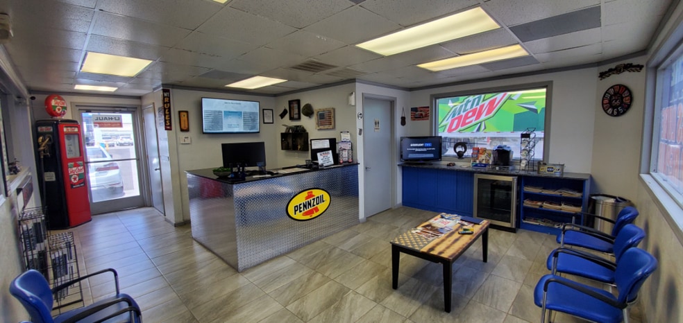 10728 E Apache Trl, Apache Junction, AZ for sale - Primary Photo - Image 1 of 1