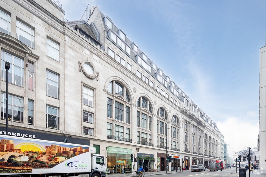100 New Oxford St, London for lease - Primary Photo - Image 1 of 8