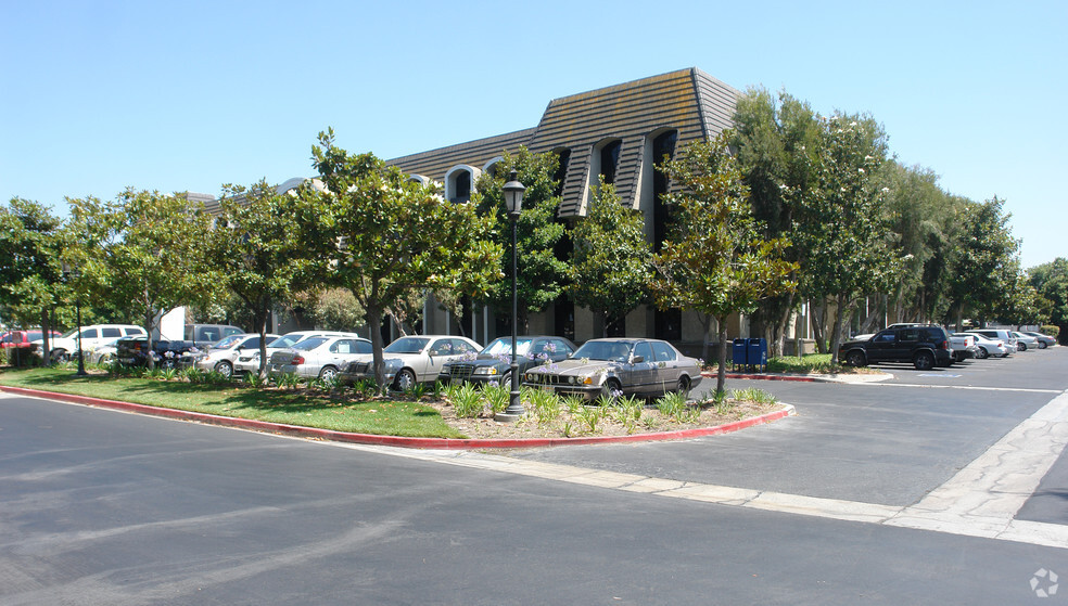 10900 E 183rd St, Cerritos, CA for lease - Building Photo - Image 2 of 12