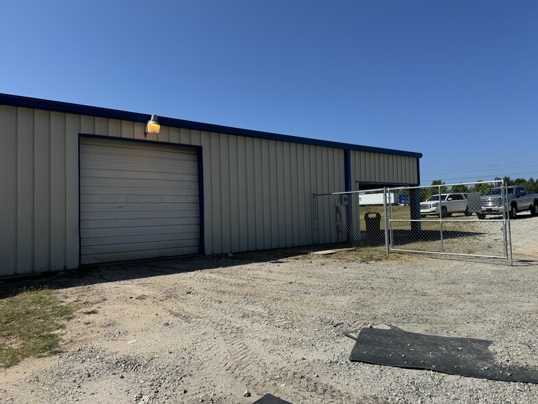 14301 C R Koon Hwy, Newberry, SC for lease - Building Photo - Image 2 of 9