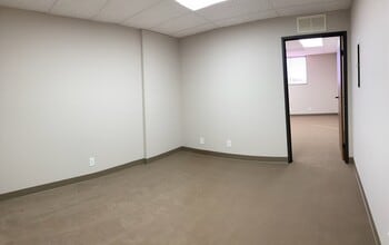 2245 1st St, Simi Valley, CA for lease Interior Photo- Image 2 of 3