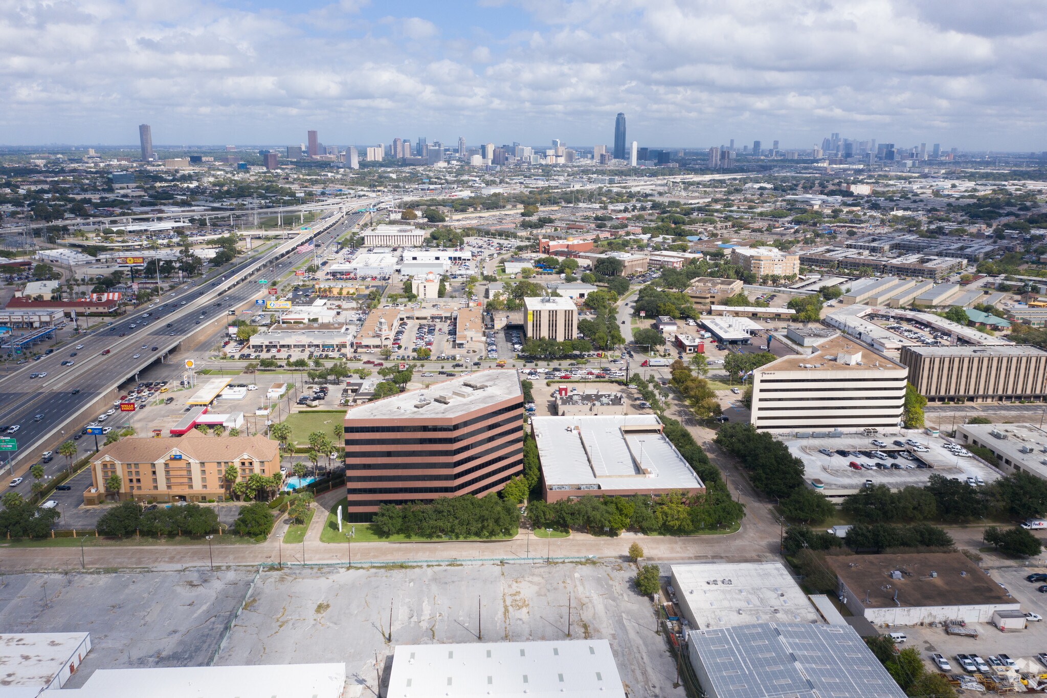 6671 Southwest Fwy, Houston, TX 77074 6671 Southwest Freeway