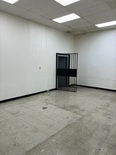 8507 S Western Ave, Oklahoma City, OK for lease Building Photo- Image 2 of 7