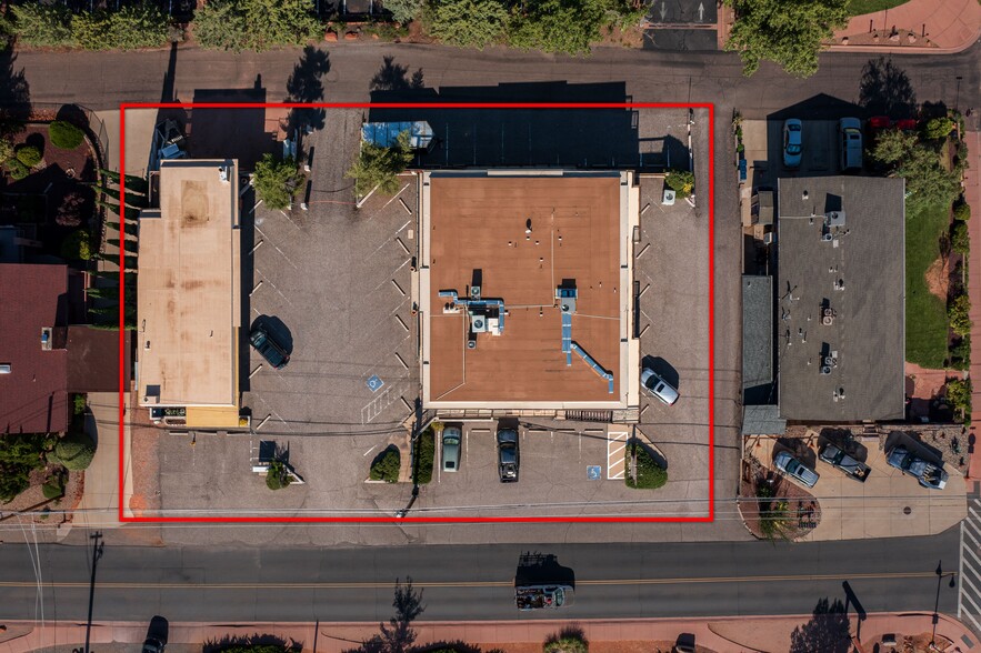 450 Jordan Rd, Sedona, AZ for lease - Building Photo - Image 2 of 15