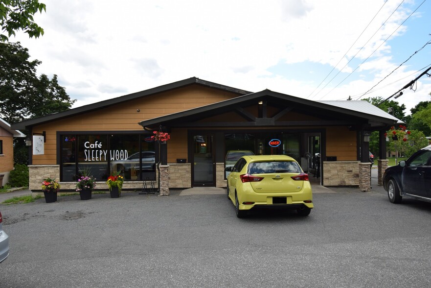 315 Ch Ozias-Leduc, Otterburn Park, QC for lease - Building Photo - Image 2 of 2