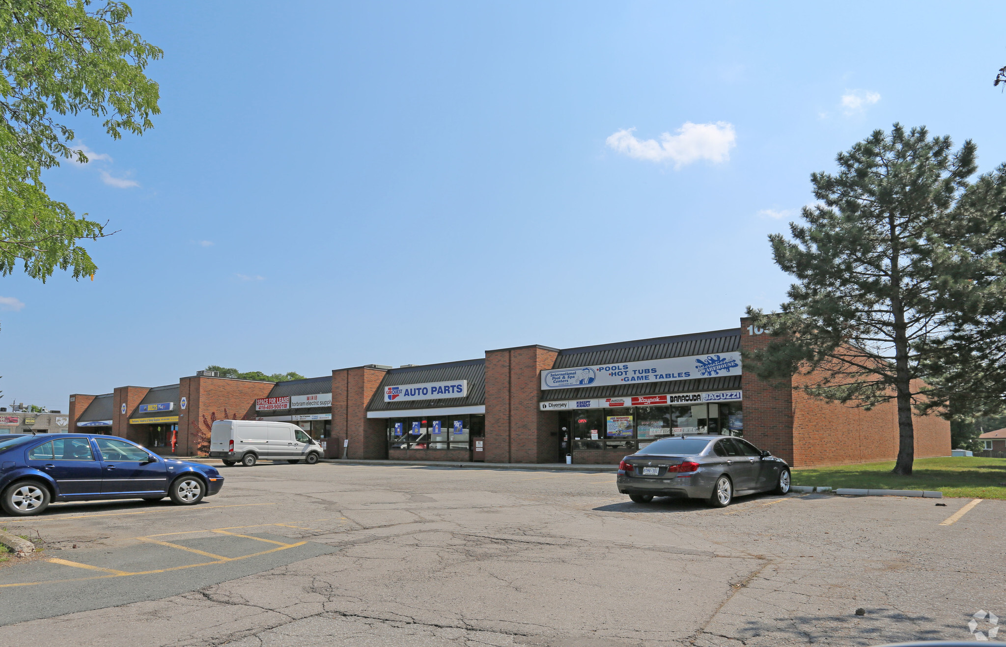 1030-1050 Speers Rd, Oakville, ON for lease Primary Photo- Image 1 of 5