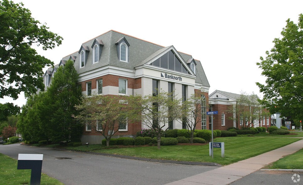 2461 Main St, Glastonbury, CT for sale - Primary Photo - Image 1 of 1