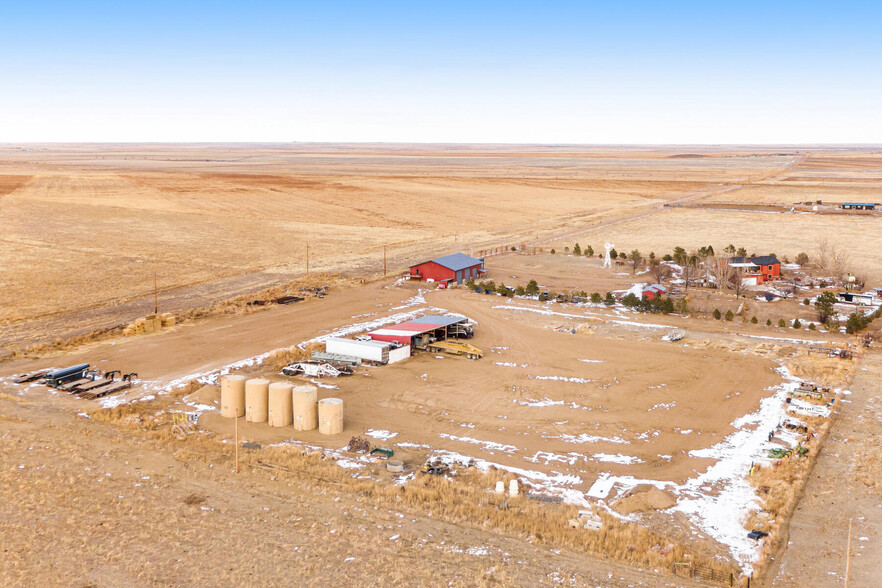 40550 County Road 70, Briggsdale, CO for sale - Primary Photo - Image 1 of 1