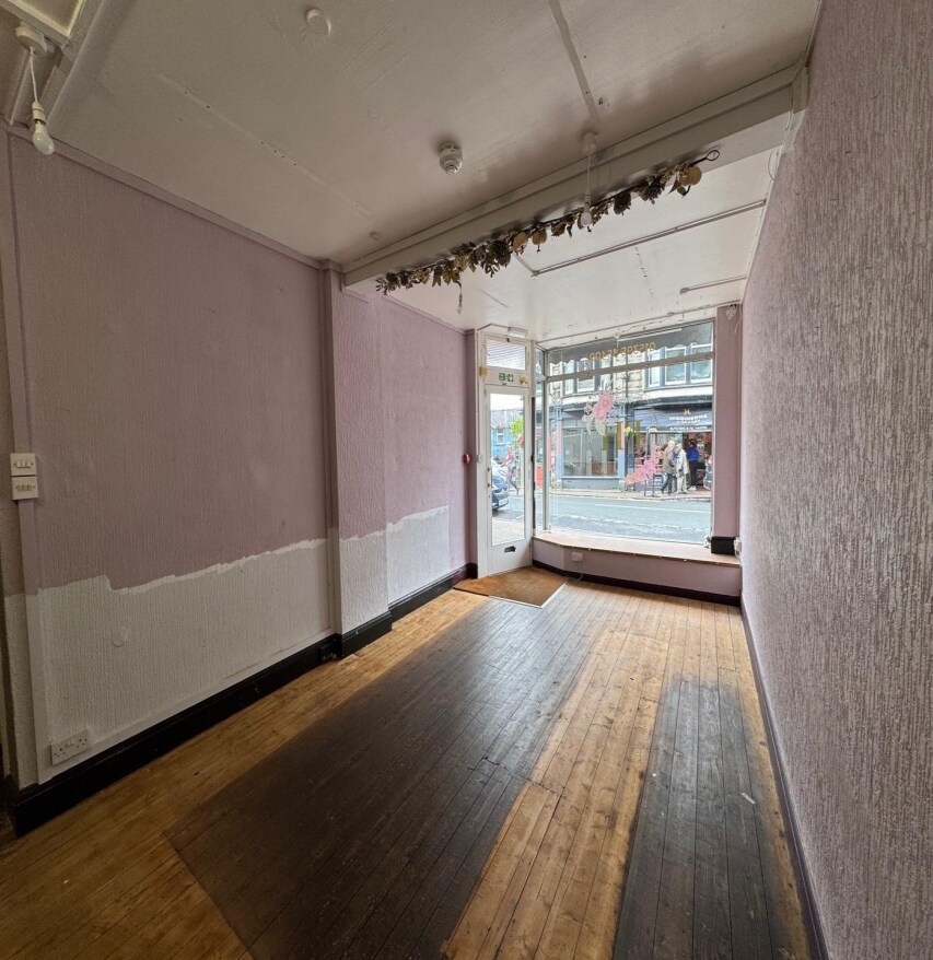 6 Main St, Grange Over Sands for lease Interior Photo- Image 1 of 3