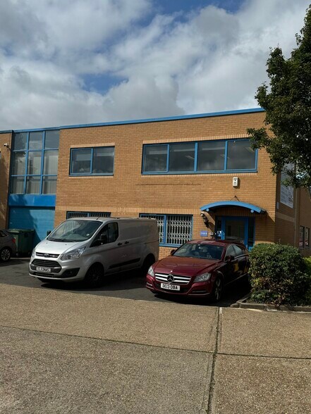 Vansittart Estate, Windsor for sale - Building Photo - Image 1 of 1