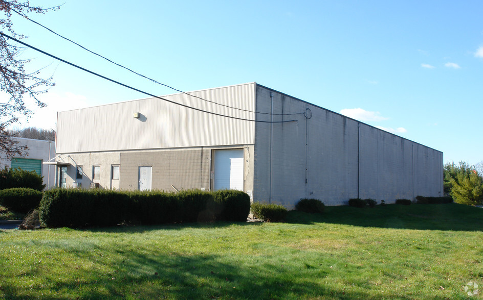 3556 Kennedy Rd, South Plainfield, NJ for sale - Building Photo - Image 1 of 1