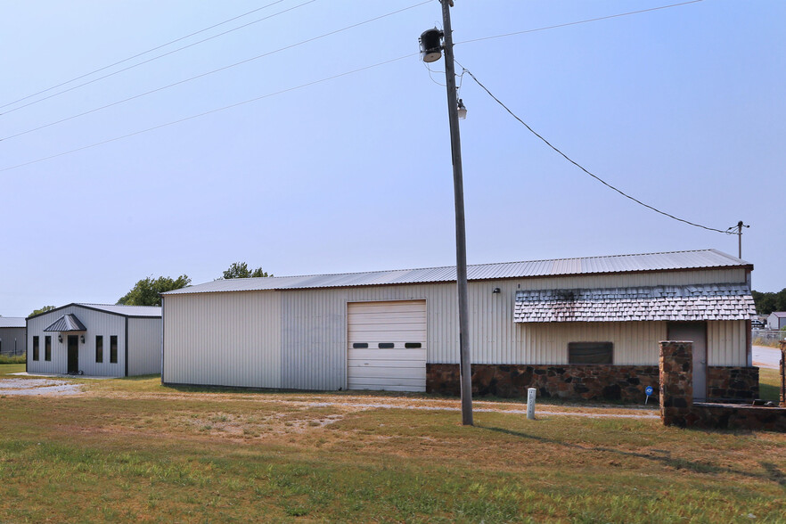 6723 State Hwy 76, Wilson, OK for sale - Primary Photo - Image 1 of 1