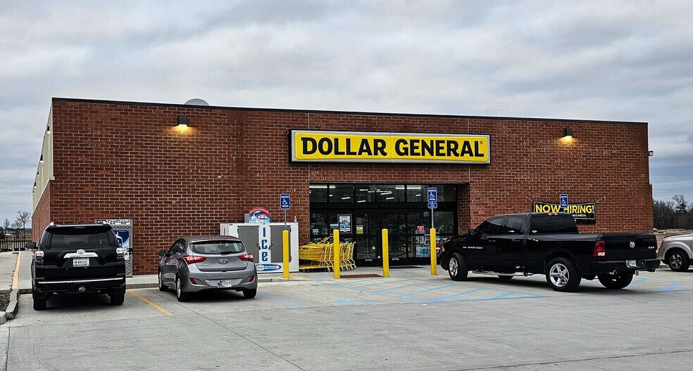 4224 E Boonville New Harmony Rd, Evansville, IN for sale - Building Photo - Image 1 of 4