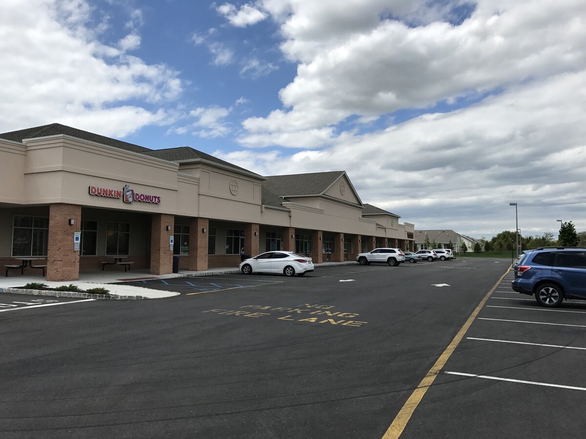 11401158 State Route 33, Farmingdale, NJ 07727