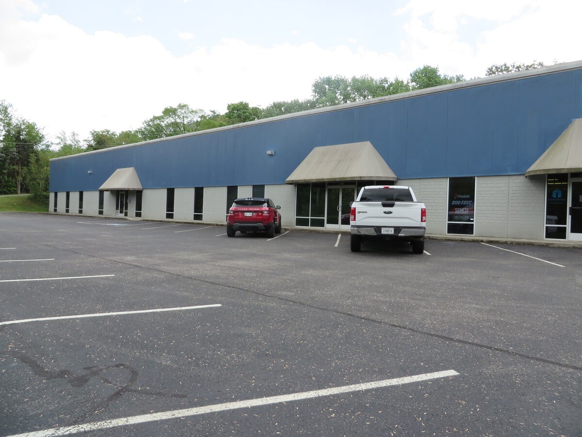 5214 S Middlebrook Pike, Knoxville, TN 37921