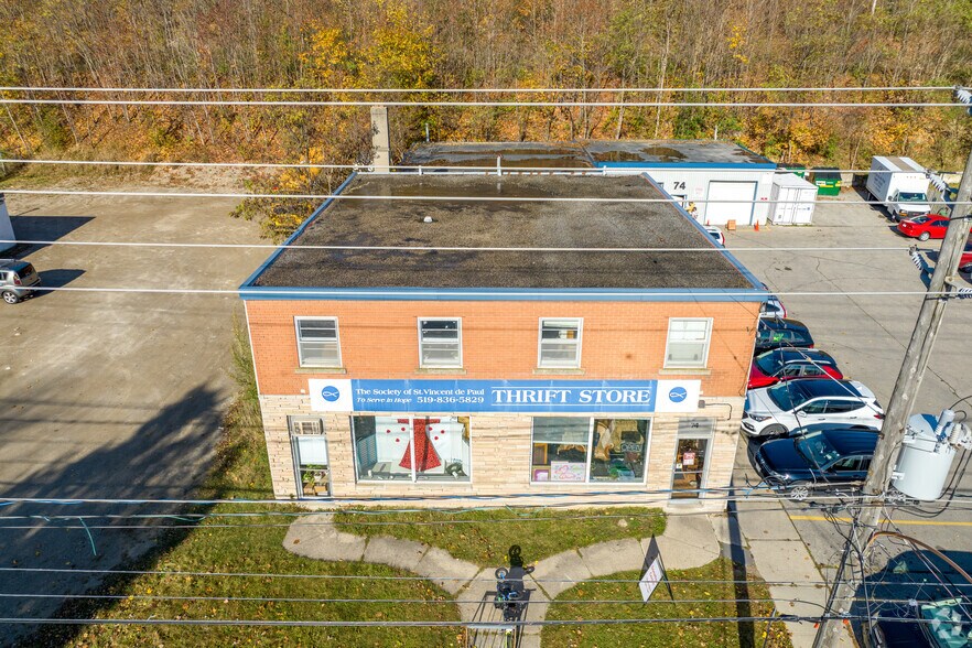 74 Elizabeth St, Guelph, ON N1E 2X2