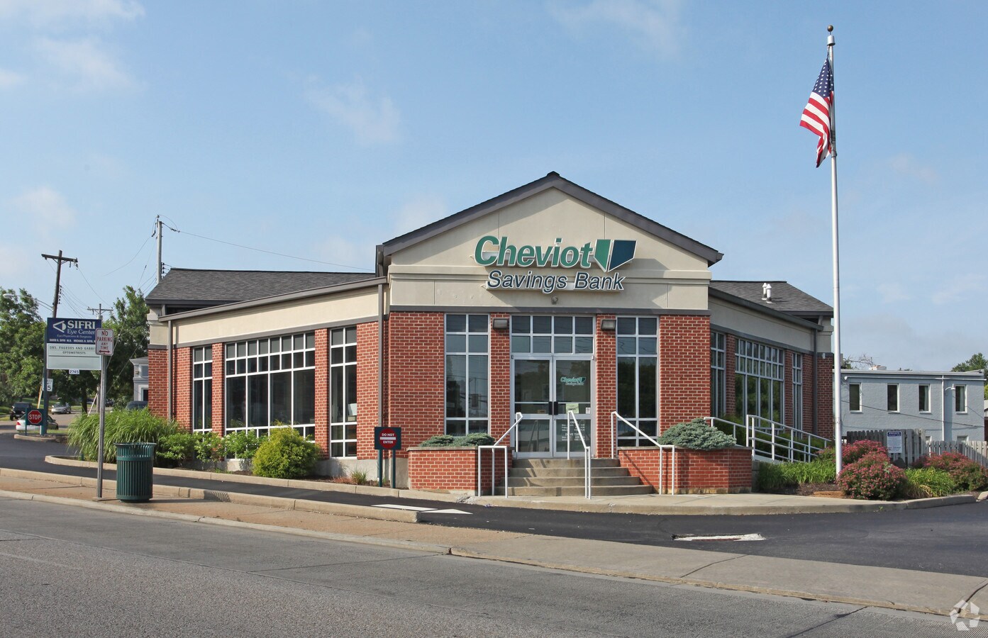 5791 Glenway Ave, Cincinnati, OH 45238