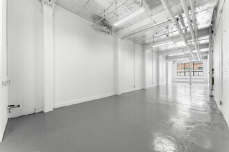 276 Carlaw Av, Toronto, ON for lease Interior Photo- Image 2 of 6